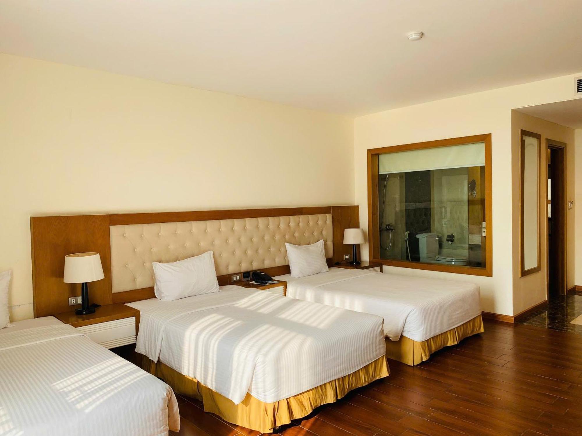 Muong Thanh Cua Dong Hotel Vinh Buitenkant foto