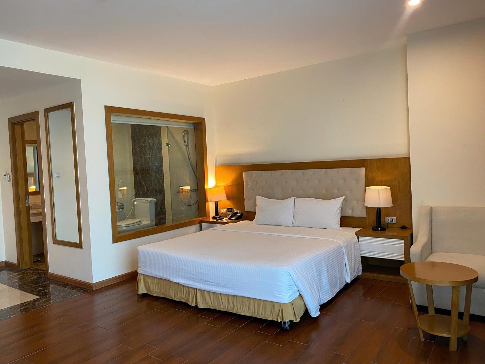 Muong Thanh Cua Dong Hotel Vinh Buitenkant foto
